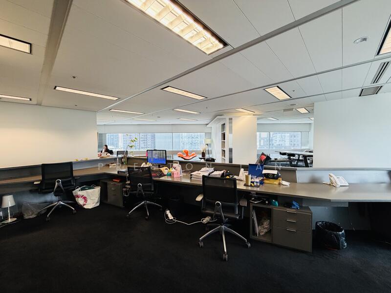 Gateway East, 152 Beach Road, 1,966 sqft, Office For Rent, by Preston Tan, 500029995 - Interior - CommercialGuru.com.sg