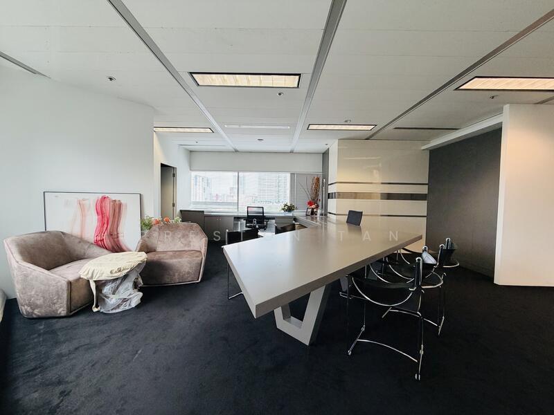 Gateway East, 152 Beach Road, 1,966 sqft, Office For Rent, by Preston Tan, 500029995 - Interior - CommercialGuru.com.sg