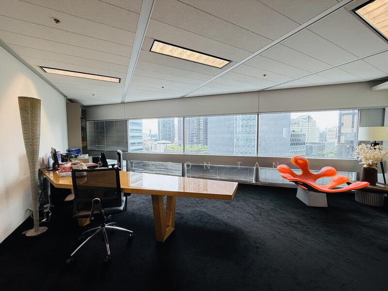 Gateway East, 152 Beach Road, 1,966 sqft, Office For Rent, by Preston Tan, 500029995 - Study - CommercialGuru.com.sg