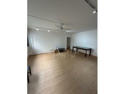 For Sale - 334 Hougang Avenue 5