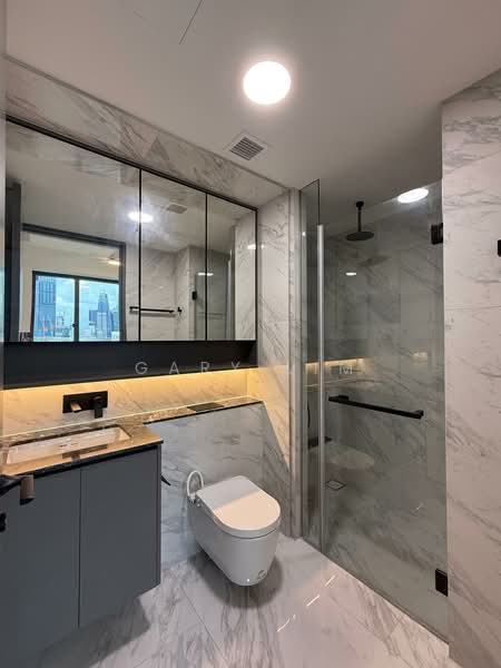 The Landmark, 173 Chin Swee Road, 2 Bedrooms, 678 sqft, Condominium For Rent, by Gary Lim, 500030131 - Bathroom - PropertyGuru.com.sg