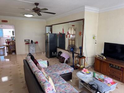 For Sale - 921 Tampines Street 91