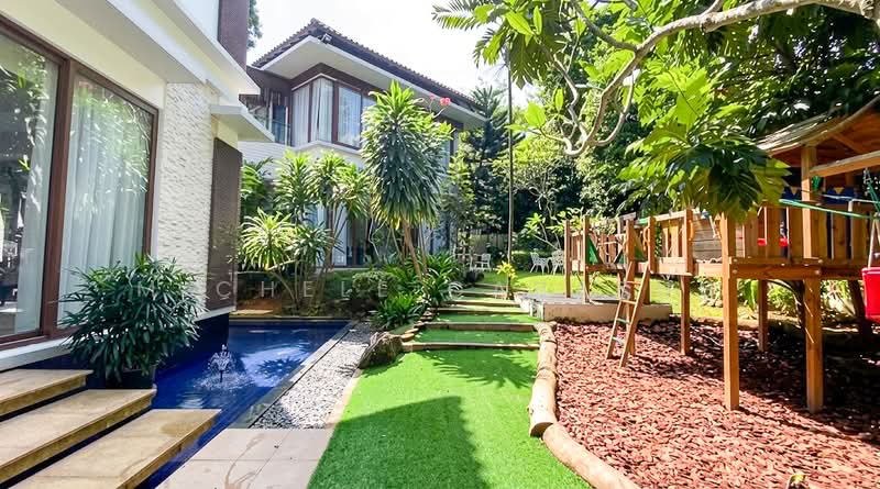 CORNWALL GARDENS, Cornwall Gardens, 7 Bedrooms, 15,000 sqft, Good Class Bungalow For Sale, by Michele Cabasug, 500030171 - Exterior - PropertyGuru.com.sg