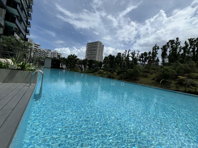 The Landmark Condominium For Sale at S$ 1,250,000 | PropertyGuru Singapore - Swimming pool