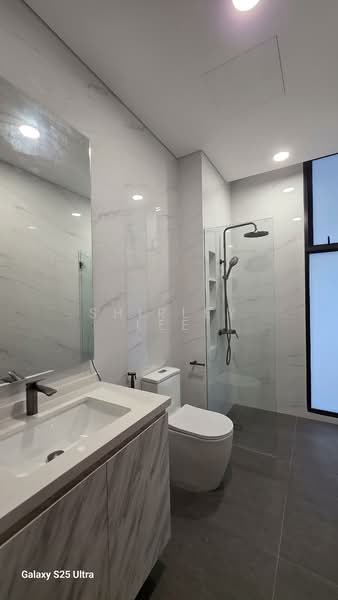 West Coast Gardens Corner Terrace For Sale at S$ 8,500,000 | PropertyGuru Singapore - Bathroom