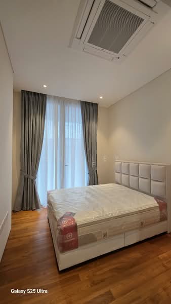 West Coast Gardens Corner Terrace For Sale at S$ 8,500,000 | PropertyGuru Singapore - Master Bedroom