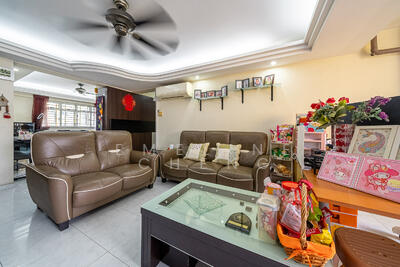 For Sale - 648 Ang Mo Kio Avenue 5