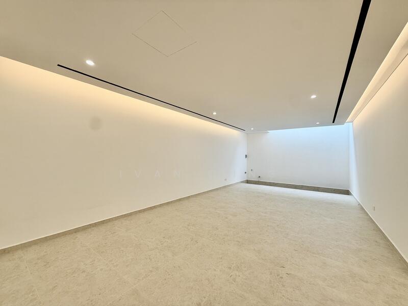 ⭐️⭐️LANDED7772@ Brand New $2,8xpsf Luxe Detached at Frankel with Full Basement Detached House For Sale at S$ 17,999,999 | PropertyGuru Singapore - Imagine this as a golf simulator room...