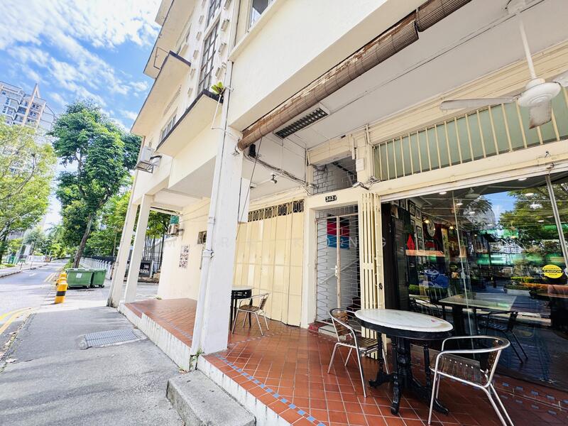 Co-Living ● Best Investment ● Conservation Asset With Excellent Returns, Balestier Road, 4 Bedrooms, 2,022 sqft, Walk-up Apartment For Sale, by Mark Kong, 500030461 - External Walkway - PropertyGuru.com.sg