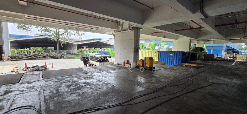 Gul circle, Gul Circle, 250,000 sqft, Factory / Workshop (B2) For Sale, by Max Koh, 500030496 - CommercialGuru.com.sg