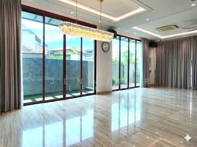 For Rent - 2.5 Sty Semi-D @ Serangoon Garden