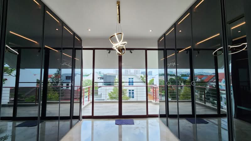 Newly Refurbished Semi D @ Serangoon Garden, Tavistock Avenue, 5 Bedrooms, 5,500 sqft, Semi-Detached House For Rent, by Jennifer Leong, 500030508 - Balcony - PropertyGuru.com.sg