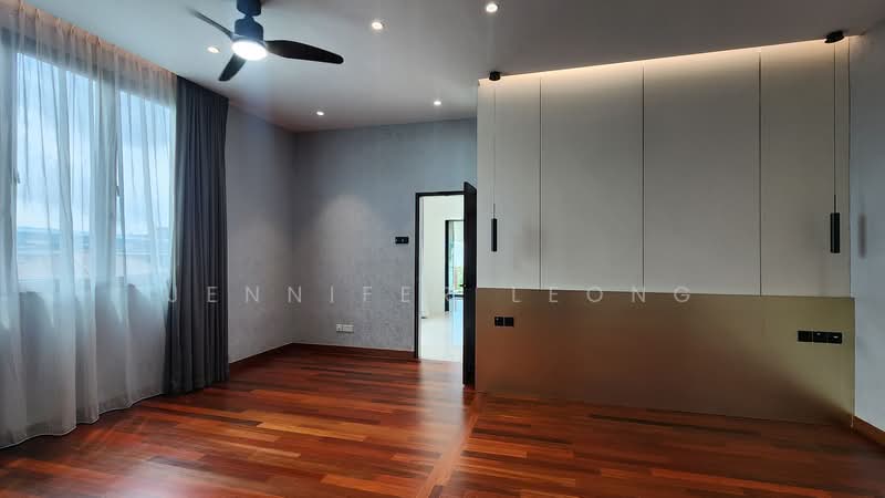 Newly Refurbished Semi D @ Serangoon Garden, Tavistock Avenue, 5 Bedrooms, 5,500 sqft, Semi-Detached House For Rent, by Jennifer Leong, 500030508 - Bedroom - PropertyGuru.com.sg
