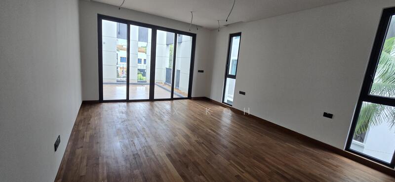 Palm Avenue / Tay Lian Teck Road Semi-Detached House For Sale at S$ 8,680,000 | PropertyGuru Singapore