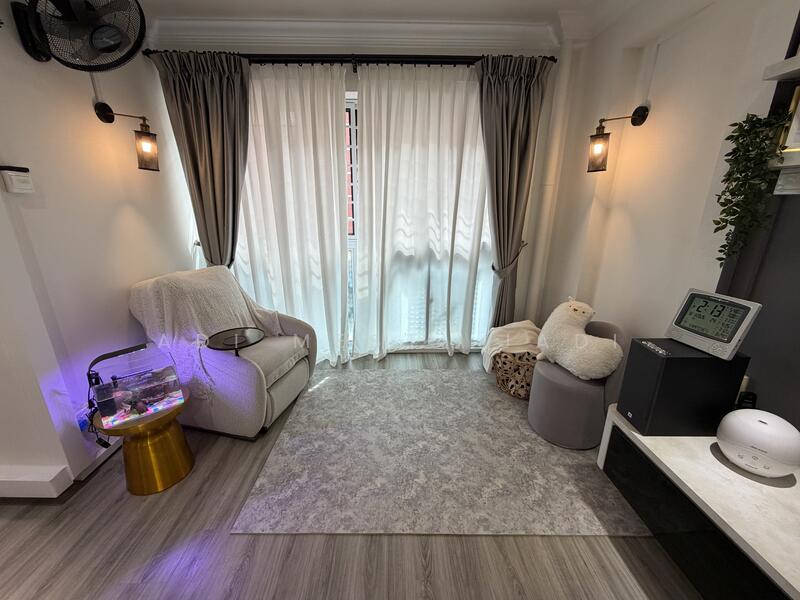 For Sale - 715 Tampines Street 71