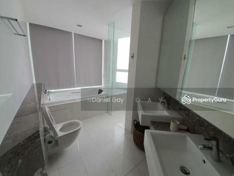 Luxurious Master Bathroom