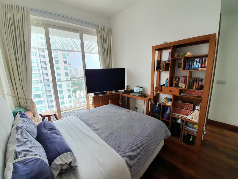 Good size Junior Master Bedroom