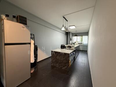 For Sale - 302 Shunfu Road