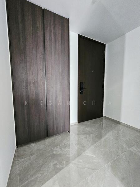 Entrance with Cabinetry