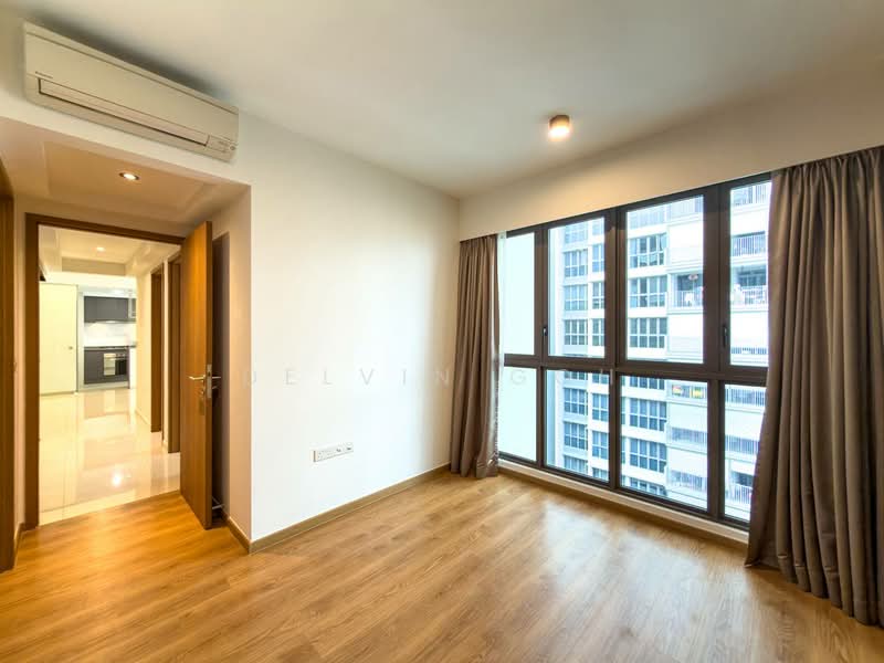 Rivercove Residences EC Condominium For Sale at S$ 1,910,000 | PropertyGuru Singapore - Master Bedroom