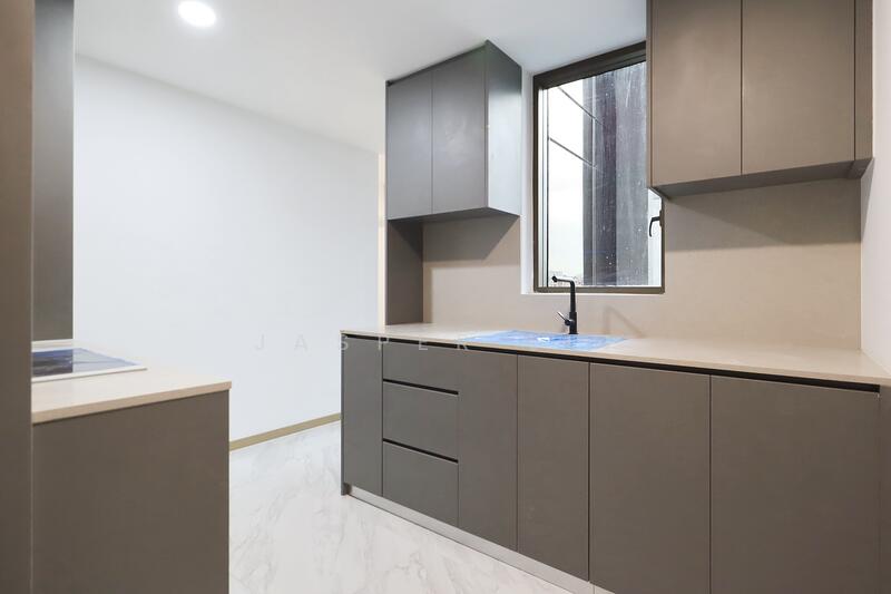 The Landmark, 173 Chin Swee Road, 2 Bedrooms, 753 sqft, Condominium For Rent, by Jasper Lei, 500030717 - Kitchen - PropertyGuru.com.sg