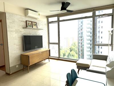 For Sale - The Lakeshore