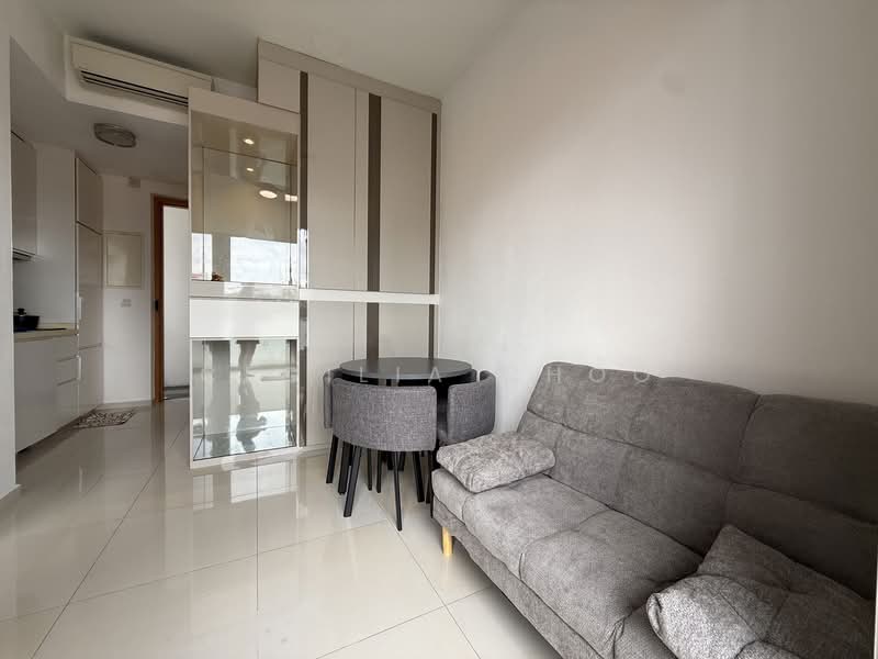 Jool Suites, 2 Sing Joo Walk, 1 Bedroom, 398 sqft, Apartment For Rent, by Cecilia Choo, 500030768 - Living Room - PropertyGuru.com.sg