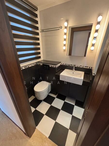 The Levelz, 38 Farrer Road, 3 Bedrooms, 2,438 sqft, Condominium For Rent, by Natalia Shafran Conway, 500030798 - Bathroom - PropertyGuru.com.sg