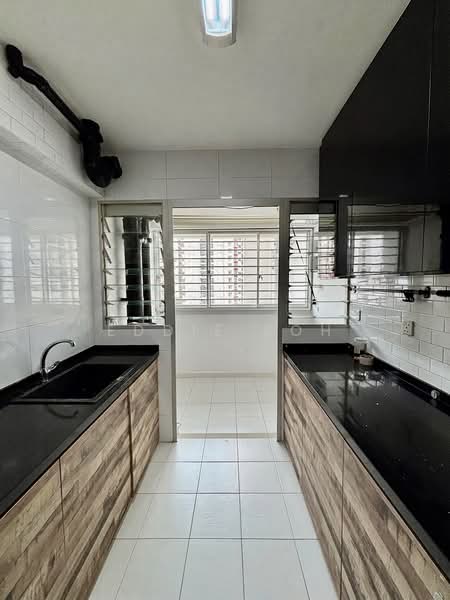 414B Fernvale Link, 414B Fernvale Link, 3 Bedrooms, 1,001 sqft, HDB Flat For Sale, by Eddie SOH, 500030807 - Kitchen - PropertyGuru.com.sg