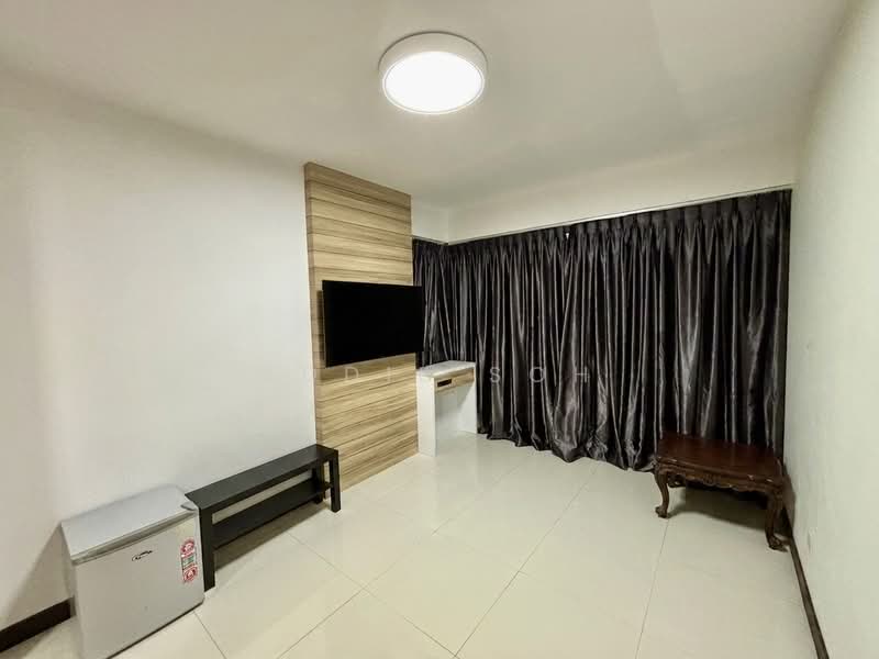 414B Fernvale Link, 414B Fernvale Link, 3 Bedrooms, 1,001 sqft, HDB Flat For Sale, by Eddie SOH, 500030807 - Living Room - PropertyGuru.com.sg