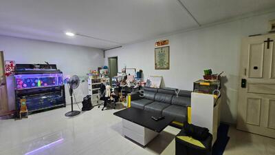 For Sale - 284 Tampines Street 22