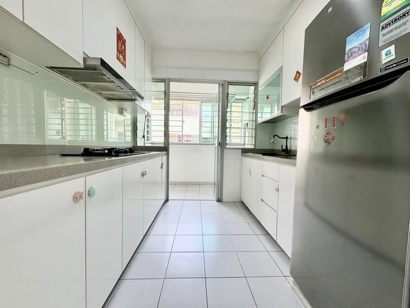 313C Sumang Link, 313C Sumang Link, 3 Bedrooms, 990 sqft, HDB Flat For Sale, by Esther Cai, 500030853 - Kitchen - PropertyGuru.com.sg