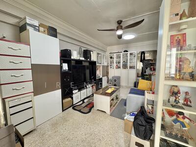 For Sale - 585 Cheng San Court