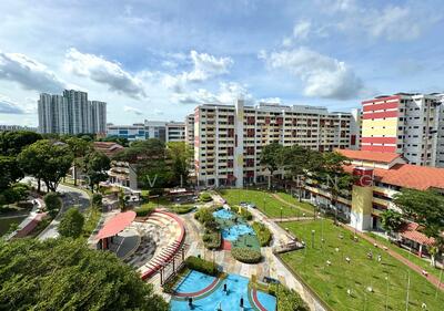 For Sale - 323 Bukit Batok Street 33