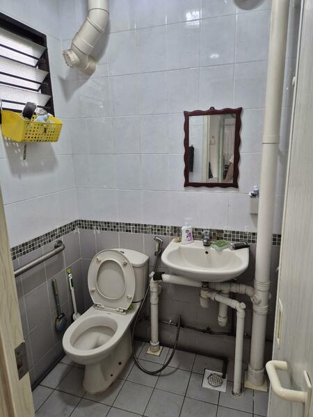 For Sale - 608 Clementi West Street 1