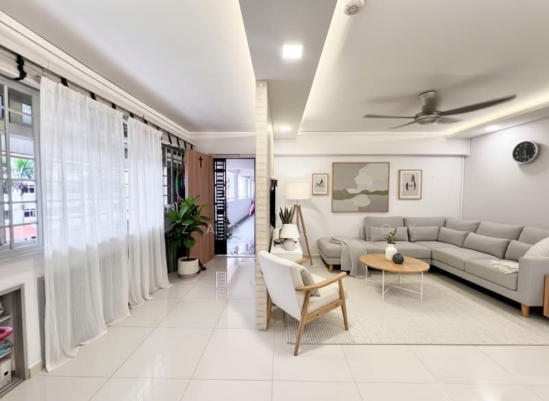 506 Choa Chu Kang Street 51, 506 Choa Chu Kang Street 51, 4 Bedrooms, 1,323 sqft, HDB Flat For Sale, by Elizabeth Mok, 500031165 - Living Room - PropertyGuru.com.sg