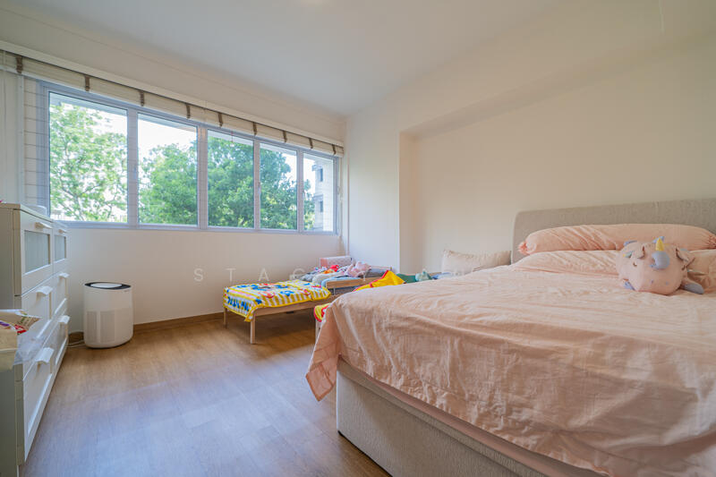 Bedroom 2 with Unblocked greenery view