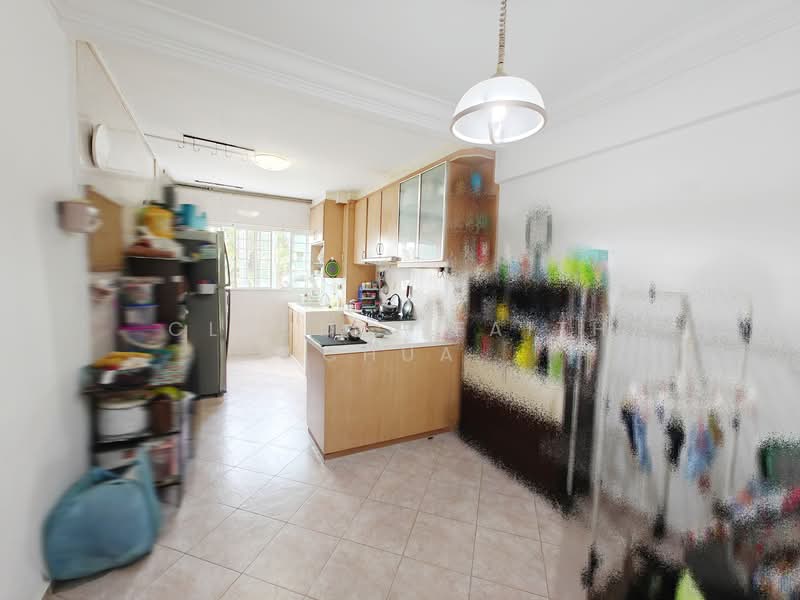 113 Clementi Street 13 HDB Flat For Sale at S$ 760,000 | PropertyGuru Singapore - Kitchen