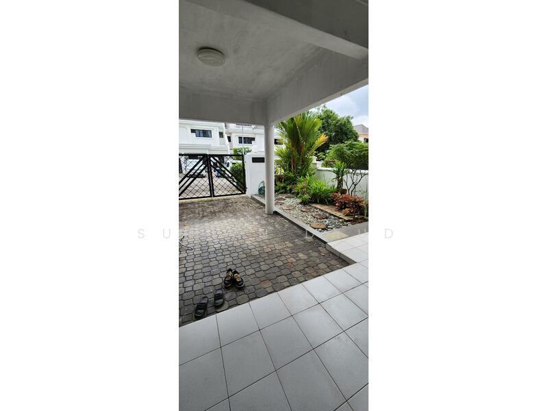 Car Porch with garden