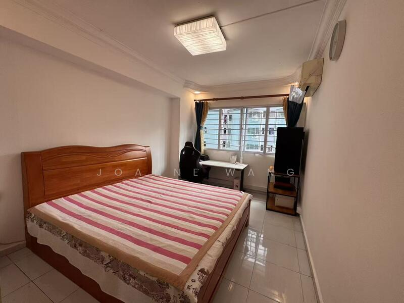 352 Choa Chu Kang Central HDB Flat For Sale at S$ 600,000 | PropertyGuru Singapore