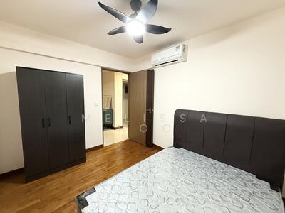 For Rent - 216A Compassvale Drive