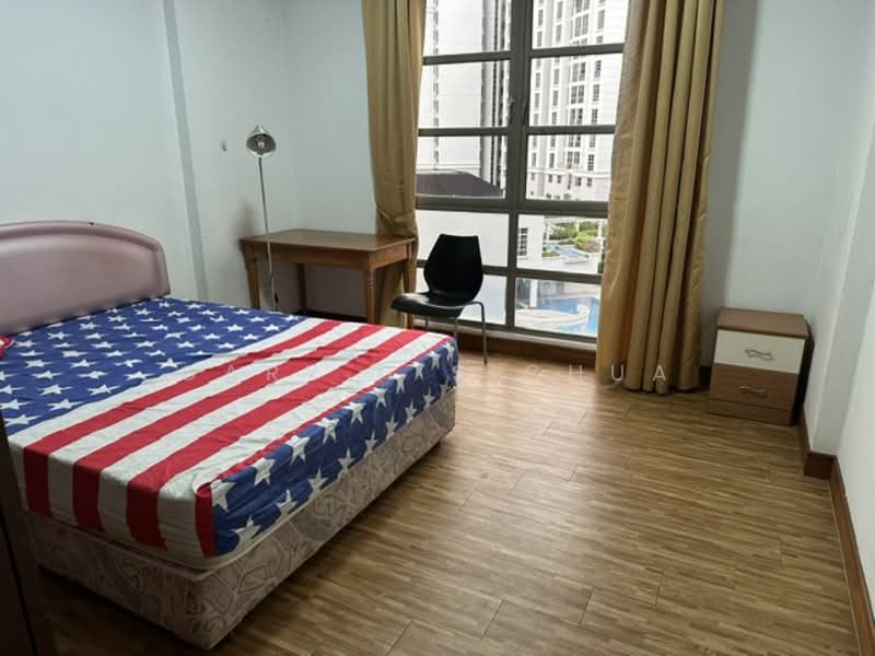 Parc Vista, 460 Corporation Road, 2 Bedrooms, 1,050 sqft, Condominium For Sale, by Gary H S Chua, 500031436 - Bedroom - PropertyGuru.com.sg