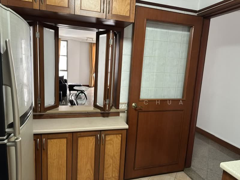 Parc Vista, 460 Corporation Road, 2 Bedrooms, 1,050 sqft, Condominium For Sale, by Gary H S Chua, 500031436 - Kitchen - PropertyGuru.com.sg