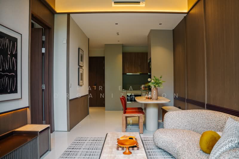 Parksuites, 18 Holland Grove Road, 1 Bedroom, 624 sqft, Condominium For Sale, by Far East Organization, 500031450 - Living Room - PropertyGuru.com.sg