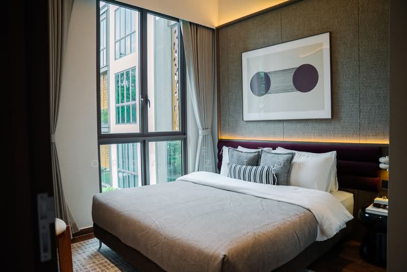 Parksuites, 18 Holland Grove Road, 1 Bedroom, 624 sqft, Condominium For Sale, by Far East Organization, 500031450 - Bedroom - PropertyGuru.com.sg