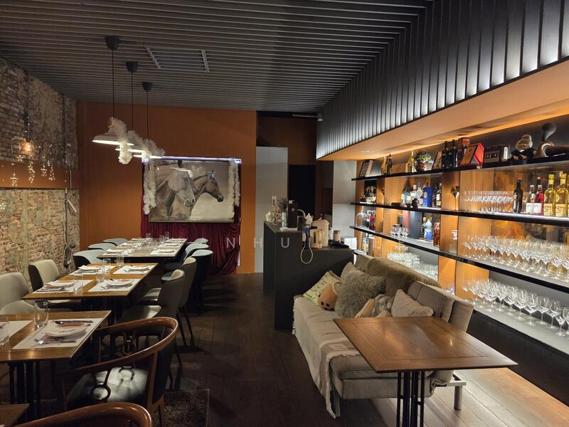 Tras Street Shophouse with F&B Approval, , 4,510 sqft, Shop / Shophouse For Sale, by Zhanhui Lee, 500031527 - Interior - CommercialGuru.com.sg