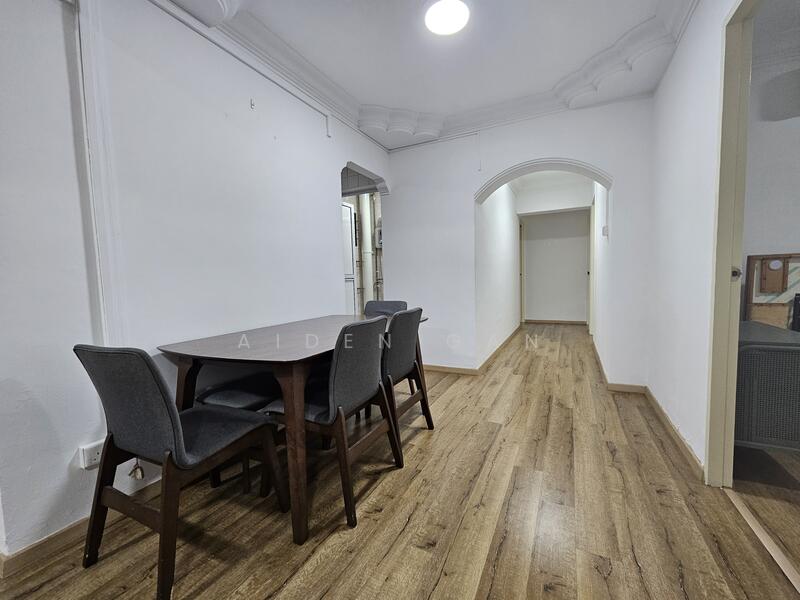 880 Woodlands Street 82 HDB Flat For Sale at S$ 650,000 | PropertyGuru Singapore - Dining Room