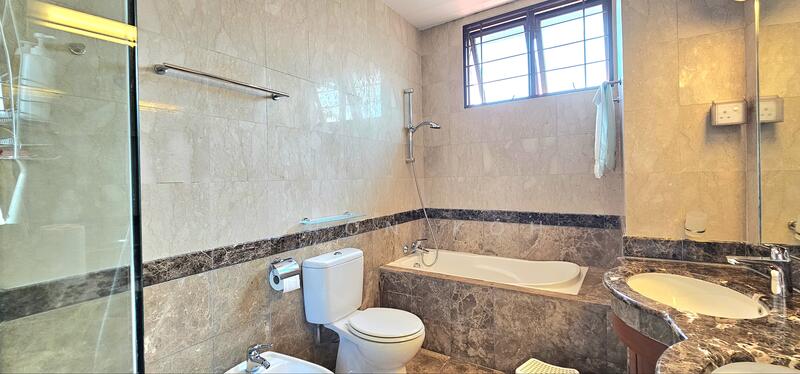 Elevated Semi-D with Wide Frontage, Large Basement. Great Value! Semi-Detached House For Sale at S$ 10,480,000 | PropertyGuru Singapore - Bathroom