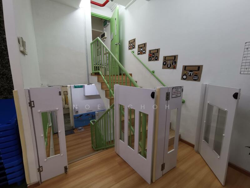 East Coast, 100m Walk to MRT, 2,500 sqft, Shop / Shophouse For Rent, by Noel Choh, 500031619 - Interior - CommercialGuru.com.sg