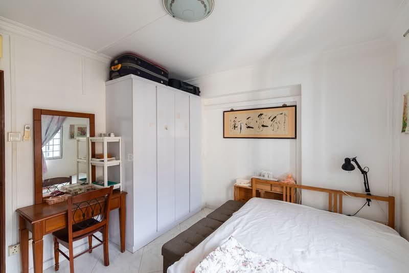8 Ghim Moh Road HDB Flat For Sale at S$ 868,000 | PropertyGuru Singapore - Bedroom